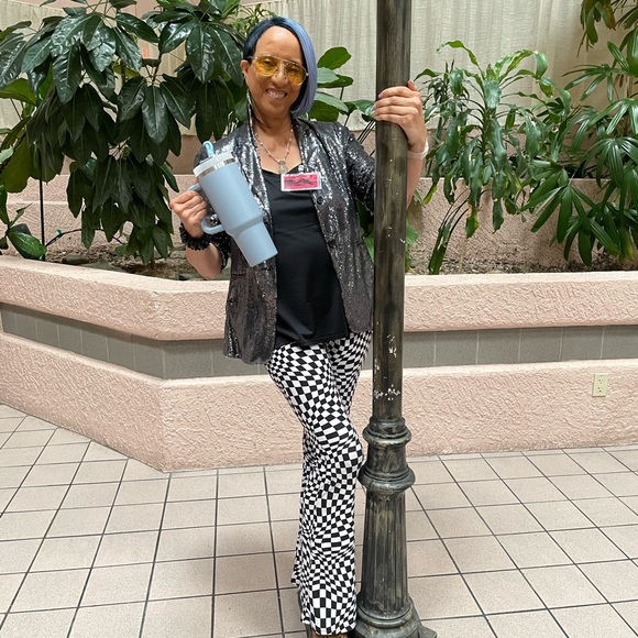 Straw toppers for tumbler straws. - Picture 8 of 17